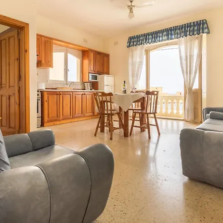 Horizon Gozo מלון דירות Marsalforn